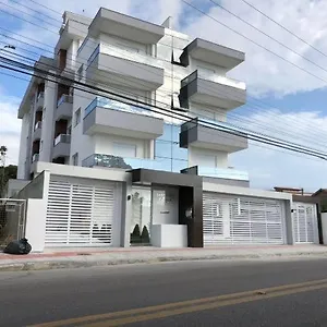  Apartamento Santinho